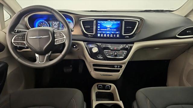 2017 Chrysler Pacifica Touring