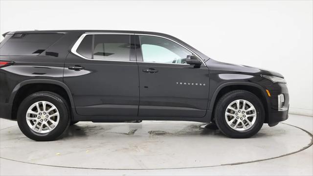 2023 Chevrolet Traverse AWD LS