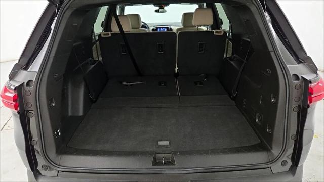 2023 Chevrolet Traverse AWD LS
