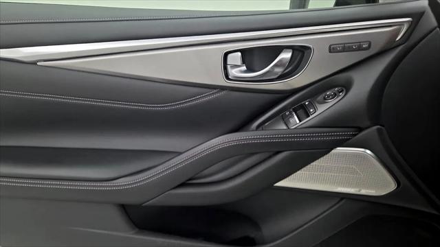 2019 INFINITI Q60 3.0t LUXE