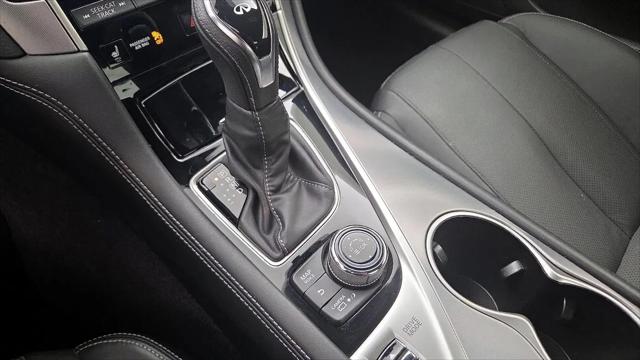2019 INFINITI Q60 3.0t LUXE