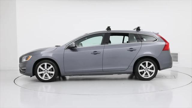 2016 Volvo V60 T5 Drive-E Platinum