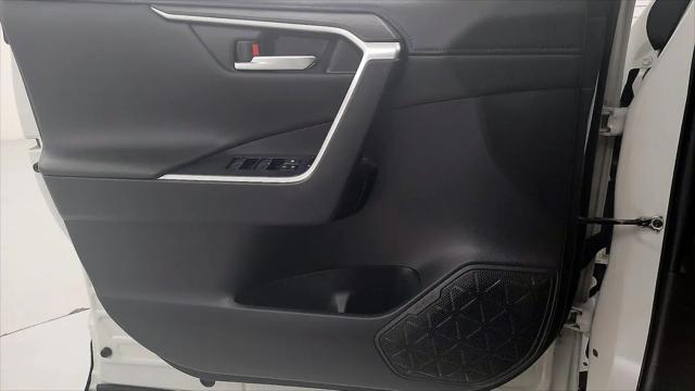 2019 Toyota RAV4 Hybrid XSE