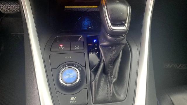 2019 Toyota RAV4 Hybrid XSE