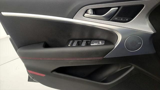 2023 Genesis G70 2.0T RWD