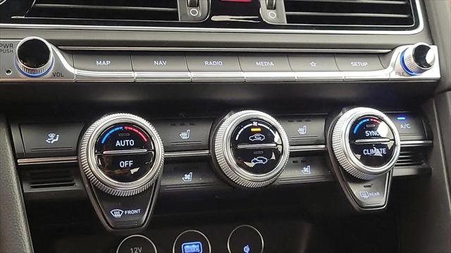 2023 Genesis G70 2.0T RWD