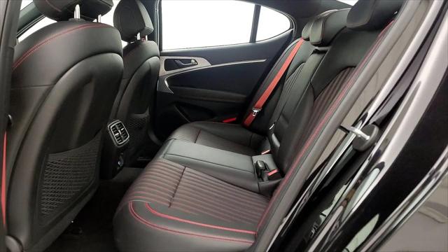 2023 Genesis G70 2.0T RWD