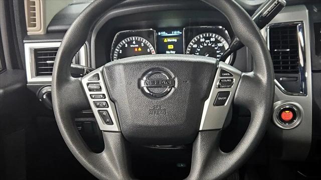 2017 Nissan Titan SV