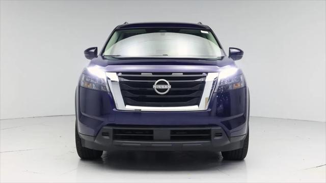 2023 Nissan Pathfinder SV FWD