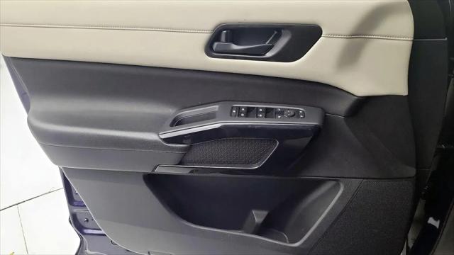 2023 Nissan Pathfinder SV FWD
