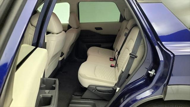2023 Nissan Pathfinder SV FWD