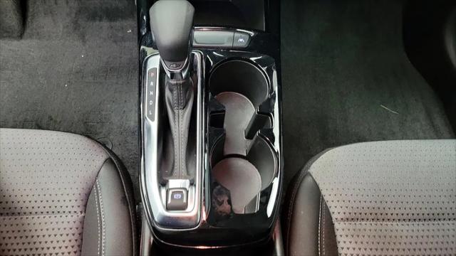 2025 Chevrolet Trax FWD LT