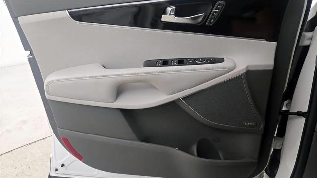 2016 Kia Sorento 3.3L SX