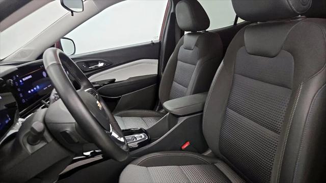 2024 Chevrolet Trax FWD LT