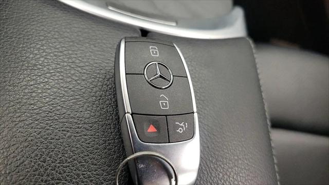 2022 Mercedes-Benz GLC 4MATIC SUV