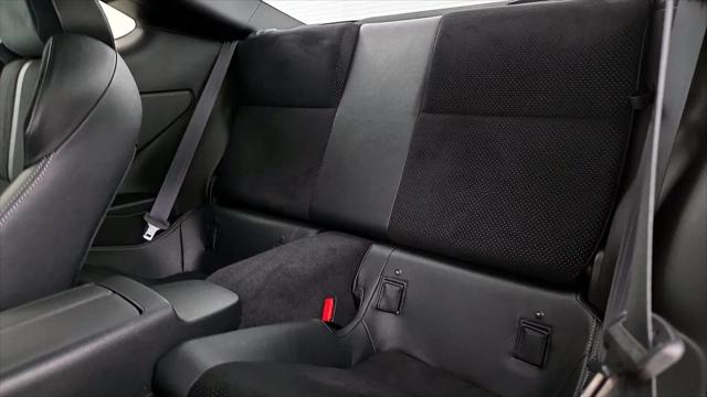 2024 Toyota GR86 Premium