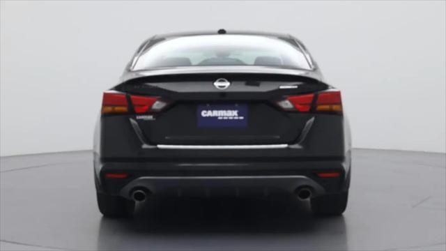 2022 Nissan Altima SR FWD