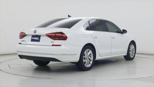 2018 Volkswagen Passat 2.0T SE