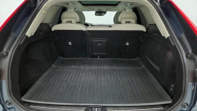 2018 Volvo XC60 T8 Inscription