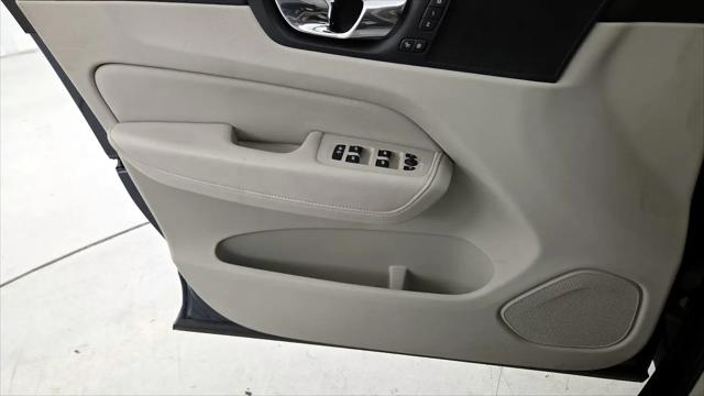 2018 Volvo XC60 T8 Inscription