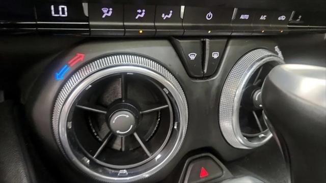 2021 Chevrolet Camaro RWD Coupe 1LT