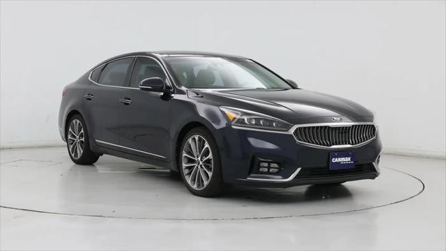 2017 Kia Cadenza Technology for sale in Merriam, KS