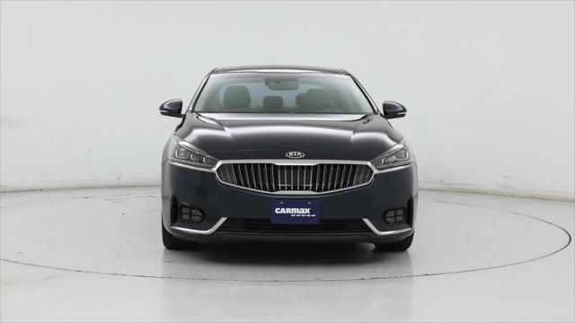 2017 Kia Cadenza Technology