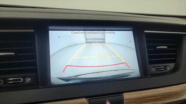 2017 Kia Cadenza Technology