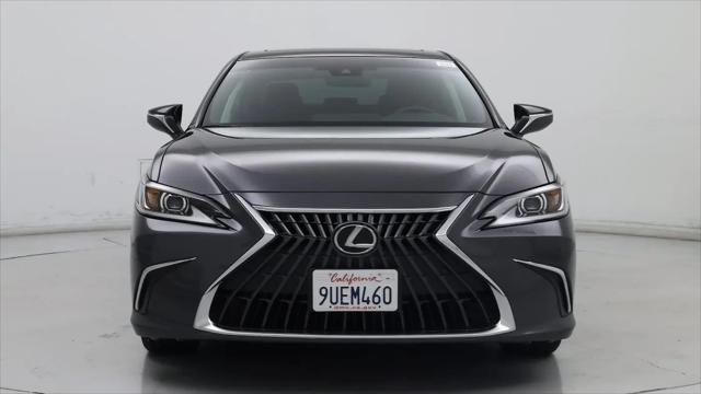 2025 Lexus ES 300h ES 300h