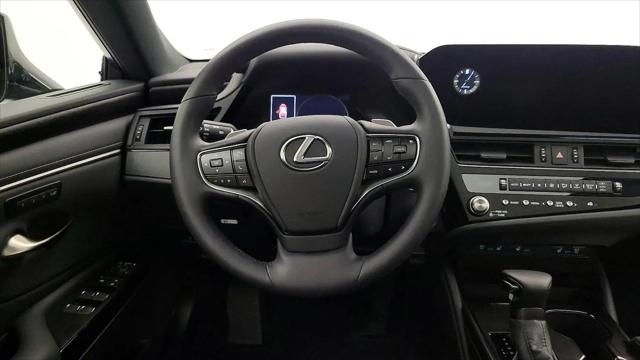 2025 Lexus ES 300h ES 300h