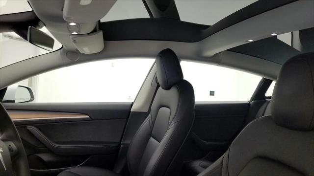 2022 Tesla Model 3 Long Range Dual Motor All-Wheel Drive