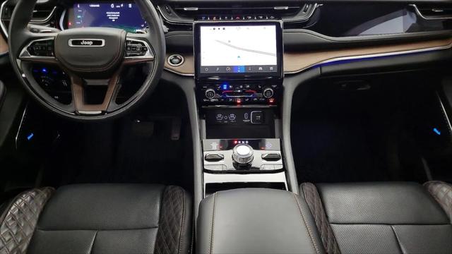 2022 Jeep Grand Cherokee Summit 4x4
