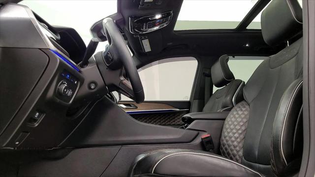 2022 Jeep Grand Cherokee Summit 4x4