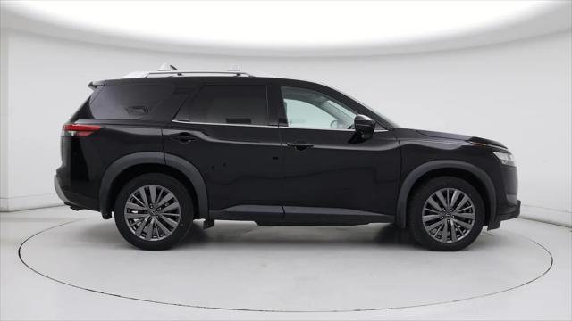 2023 Nissan Pathfinder SL FWD