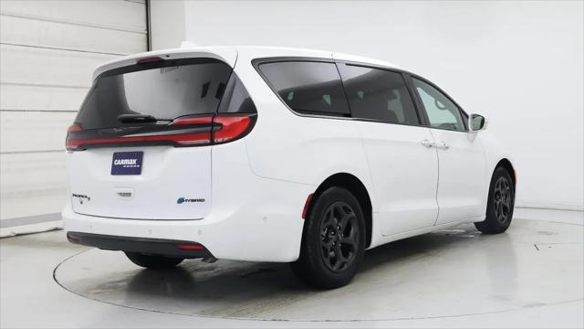 2022 Chrysler Pacifica Hybrid Limited