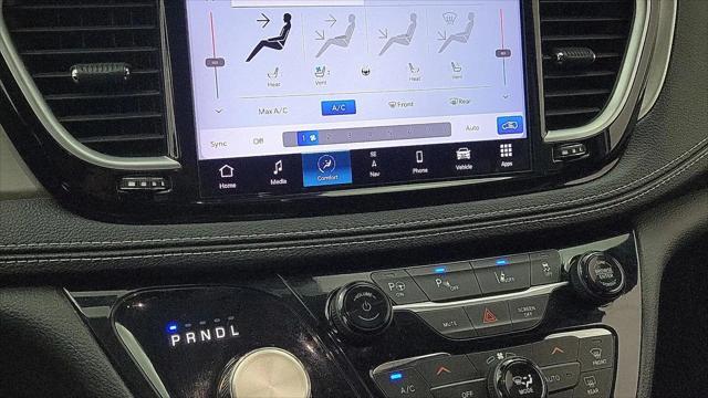 2022 Chrysler Pacifica Hybrid Limited