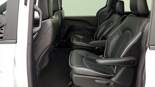 2022 Chrysler Pacifica Hybrid Limited