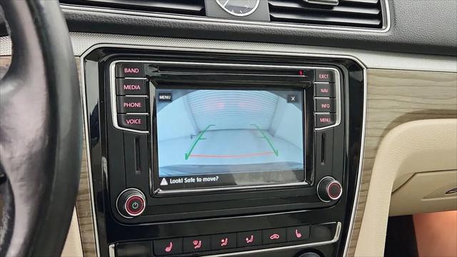 2017 Volkswagen Passat 1.8T SE