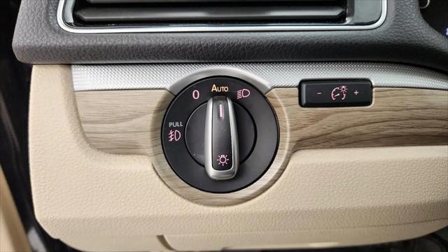2017 Volkswagen Passat 1.8T SE