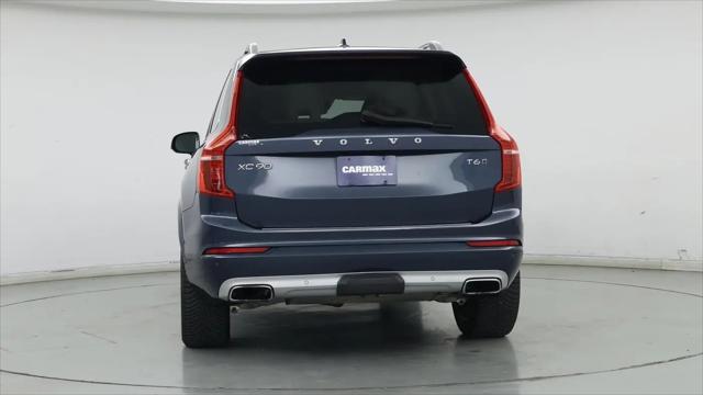 2018 Volvo XC90 T6 Momentum