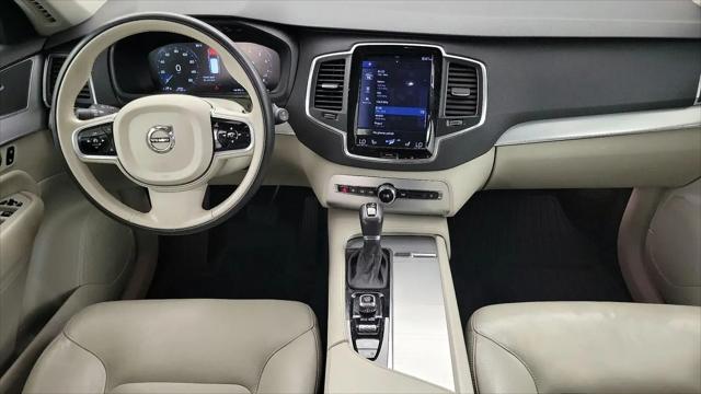 2018 Volvo XC90 T6 Momentum