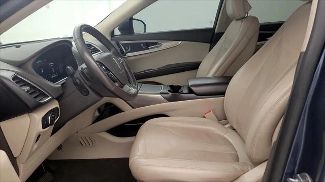 2019 Lincoln Nautilus Select