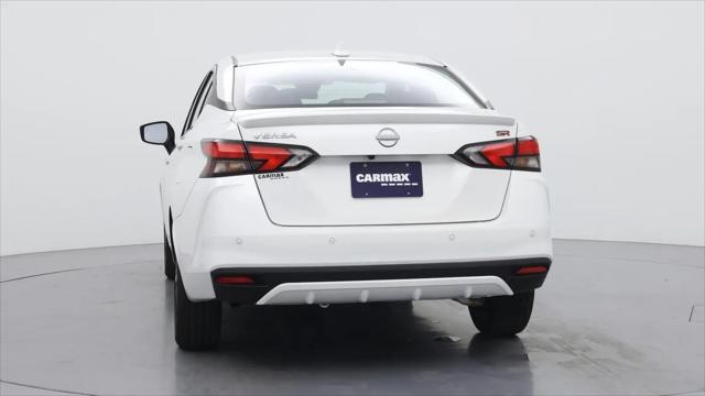 2024 Nissan Versa 1.6 SR