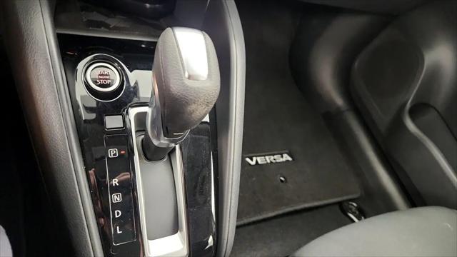 2024 Nissan Versa 1.6 SR