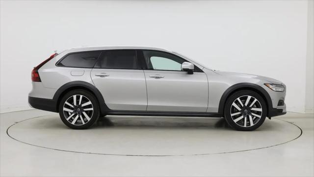 2024 Volvo V90 Cross Country B6 Ultimate