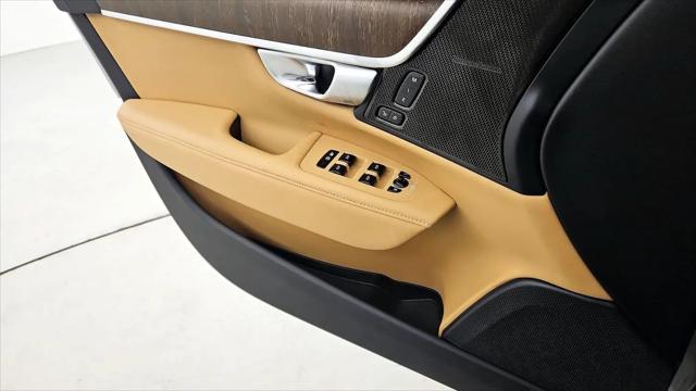 2024 Volvo V90 Cross Country B6 Ultimate