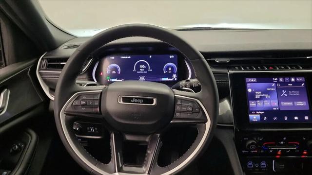 2023 Jeep Grand Cherokee L Altitude 4x4