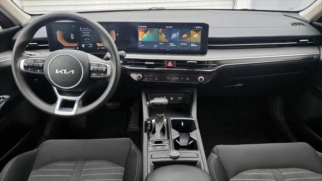 2025 Kia K5 LXS