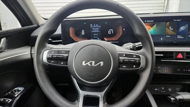 2025 Kia K5 LXS