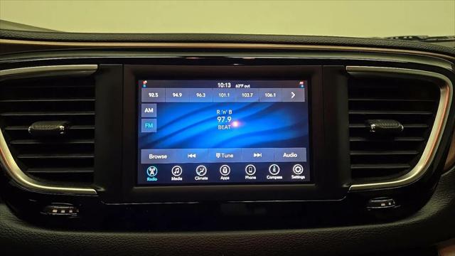 2019 Chrysler Pacifica L